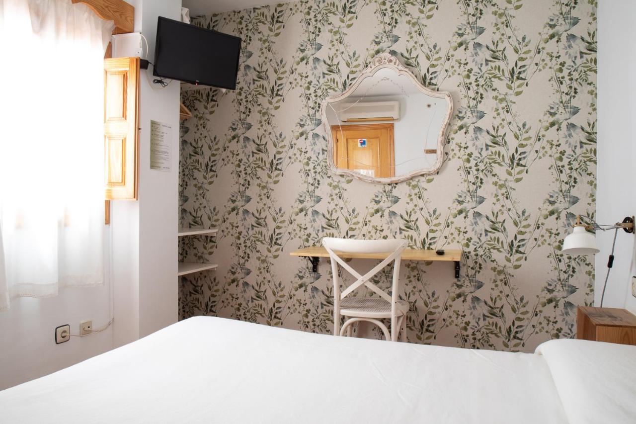 Hostal El Pozo Чулилья Экстерьер фото